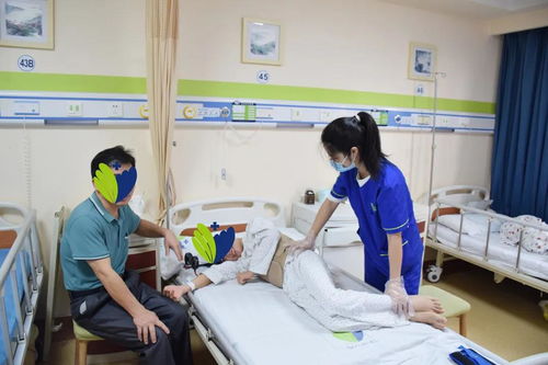 暨南大學崇愛醫(yī)院舉辦“認識物理治療，專注精準康復”慶祝活動暨先進康復設備展示